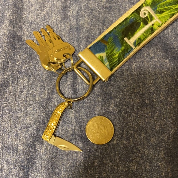 Mini Stainless Steel Folding Knife Keychain - Picture 4 of 6